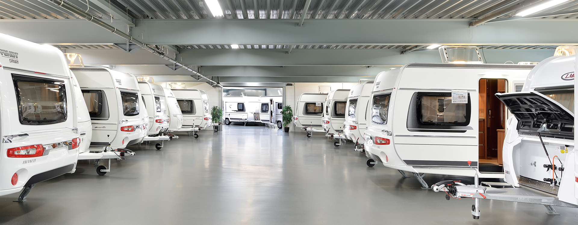 Van den Elzen caravans