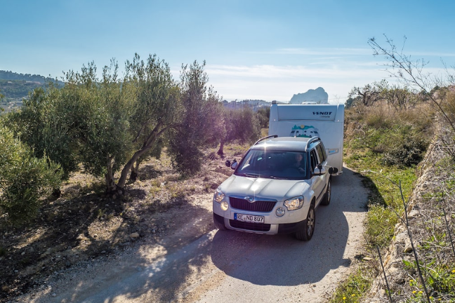 Waarom slingert mijn caravan? Oorzaken en praktische tips!