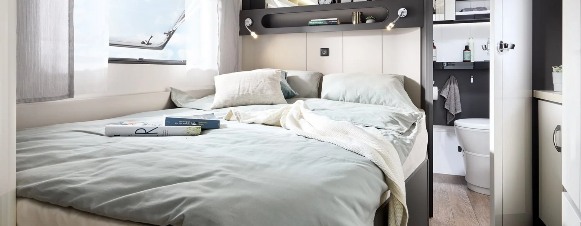 Van den Elzen caravans