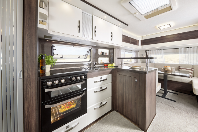 Caravans met een brede of royale keuken: de mooiste modellen!