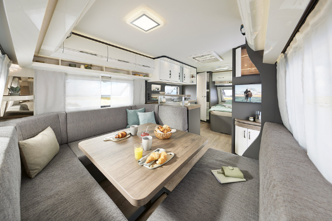 Caravans met een grote rondzit