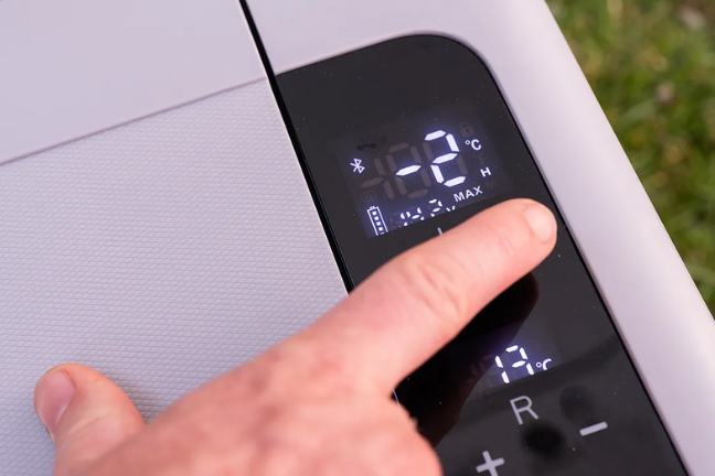 3. Check de stroomvoorziening en aansluitingen