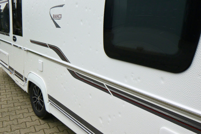 Stap 2: meld hagelschade of bel ons eerst