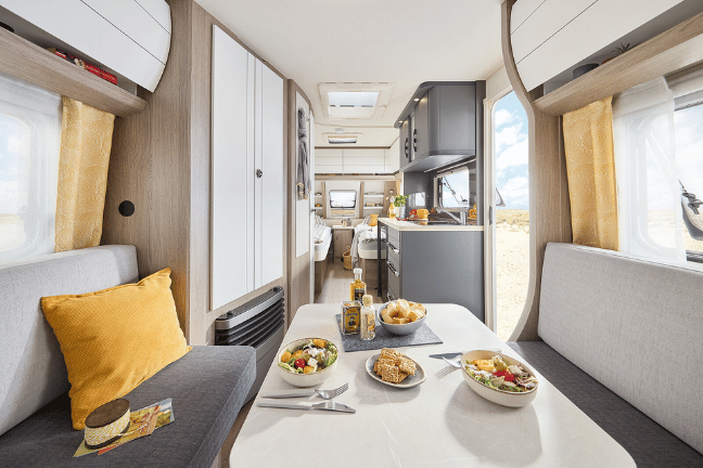 Liever een lichtgewicht caravan met 2 enkele bedden?