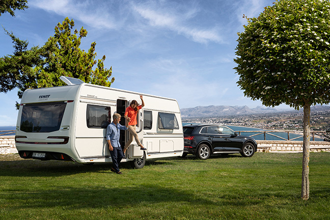 De regels van het rijbewijs voor rijden met een caravan