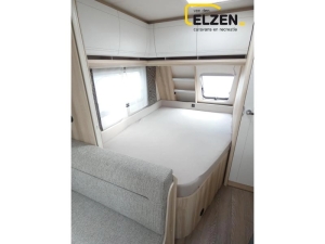 Hobby De Luxe 400 SFE Model 2025