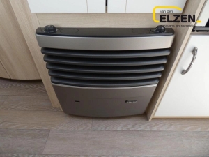 Hobby De Luxe 400 SFE Model 2025