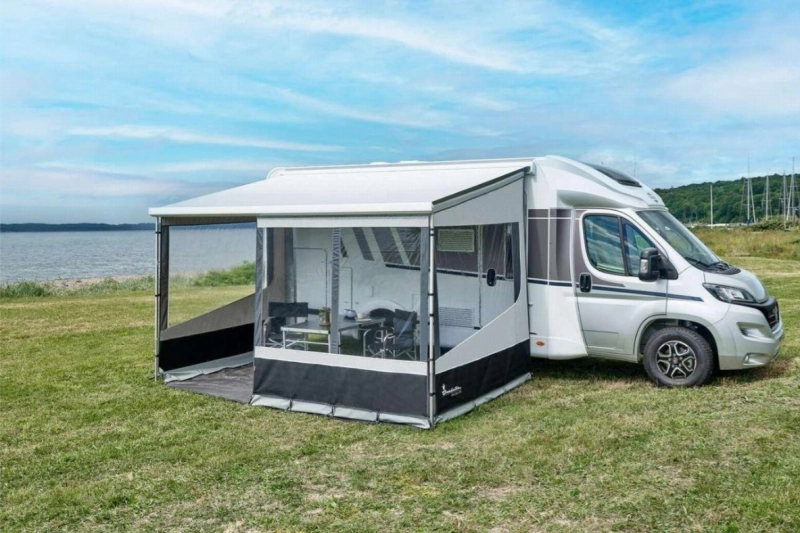 Isabella Wind Front 220