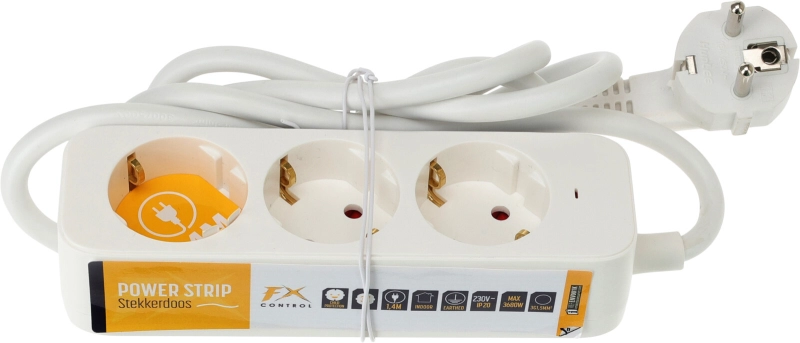 Stekkerdoos 3-weg randaarde 1.40 m