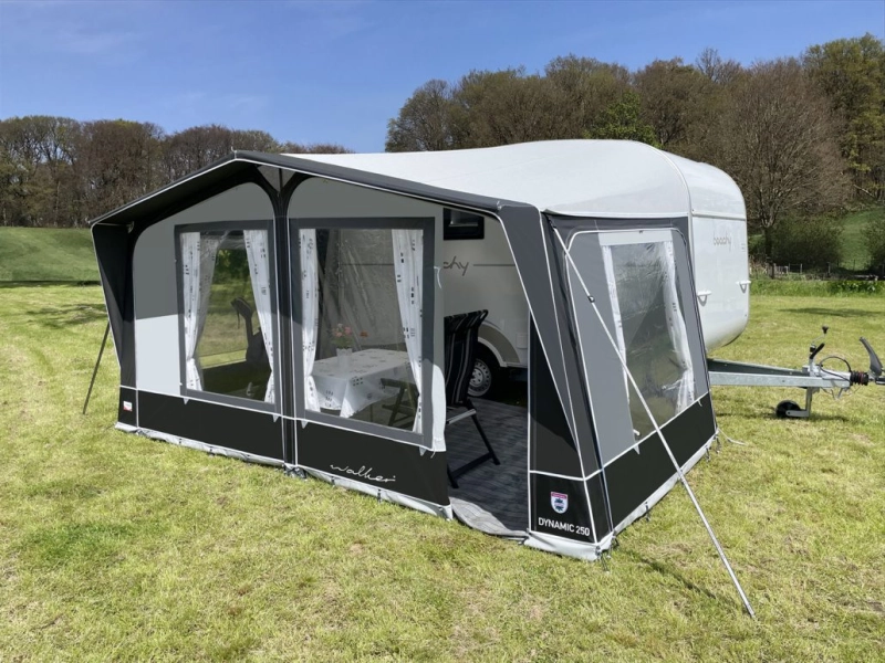 Walker voortent Scandic voor Beachy