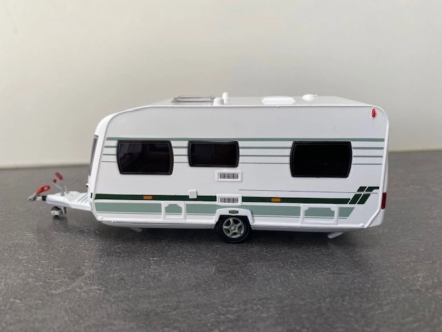 Chateau Cantara 450 schaalmodel