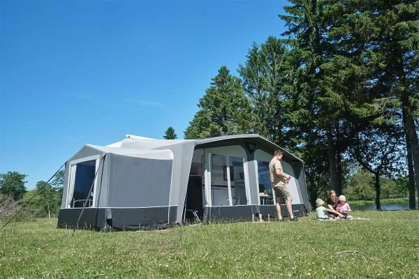 Isabella Ventura Air Annex