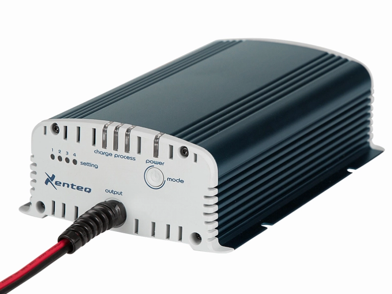 Xenteq LBC 512-10 acculader