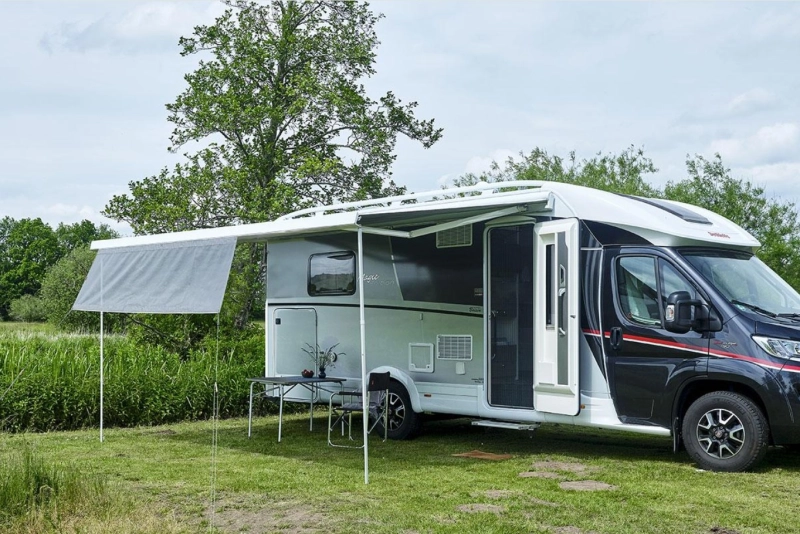 Isabella Shade Screen 300 x 145 cm