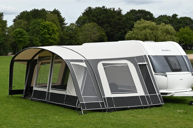 Unico petluifel Bologna - Milaan (bora/graphite)